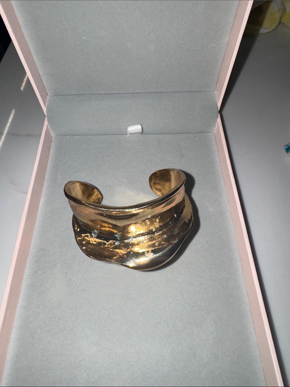 Gold Sculptural Cuff Bracelet Vintage - Women's Jewelry